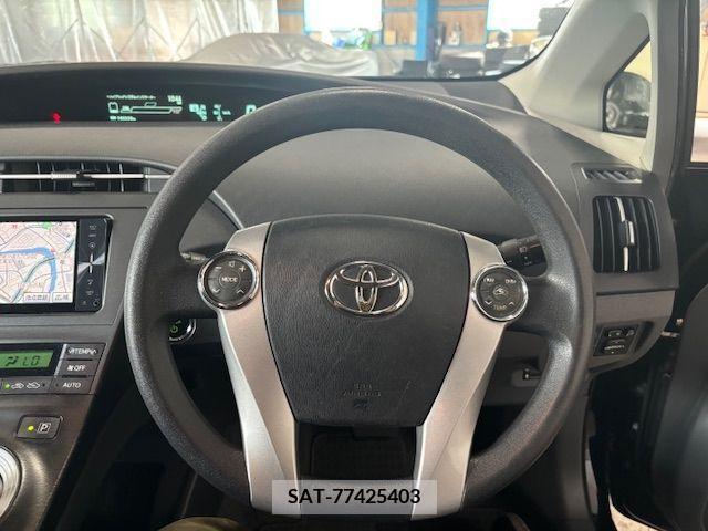 Toyota PRIUS 2011-07 366394-12