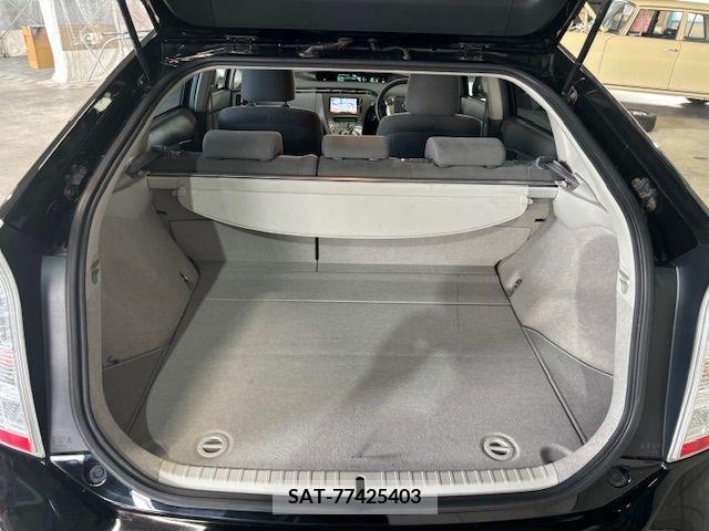 Toyota PRIUS 2011-07 366394-9
