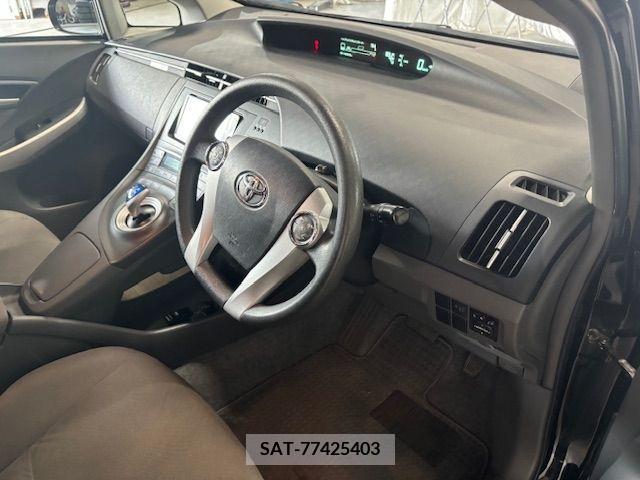 Toyota PRIUS 2011-07 366394-19