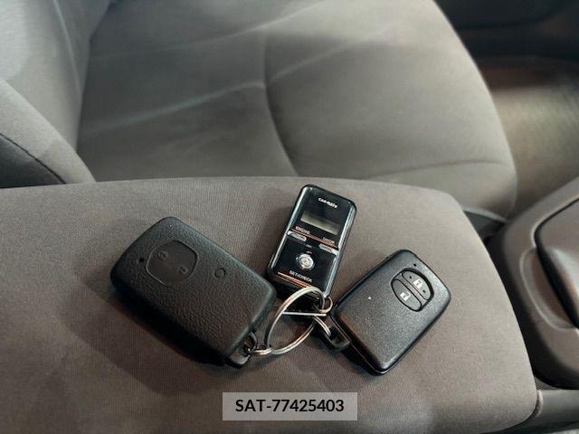 Toyota PRIUS 2011-07 366394-18