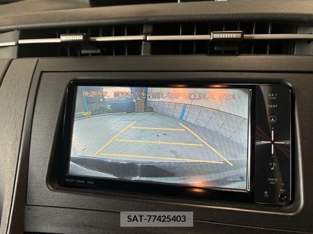 Toyota PRIUS 2011-07 366394-16