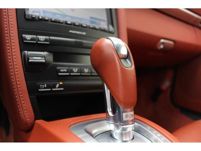 Porsche 911 2008-10 5124-9