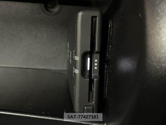 Nissan NOTE 2019-10 279926-4