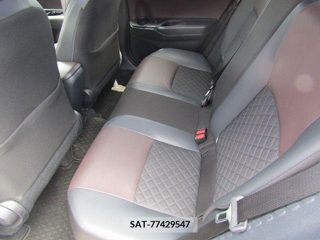 Toyota C-HR 2017-12 323017-12