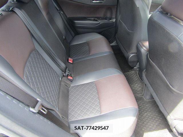 Toyota C-HR 2017-12 323017-9