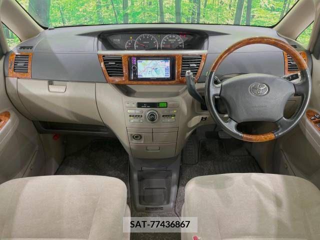 Toyota NOAH 2005-07 365125-1