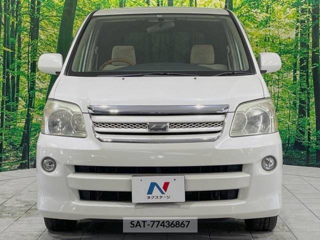 Toyota NOAH 2005-07 365125-14