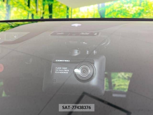 Toyota AQUA 2019-06 381475-5