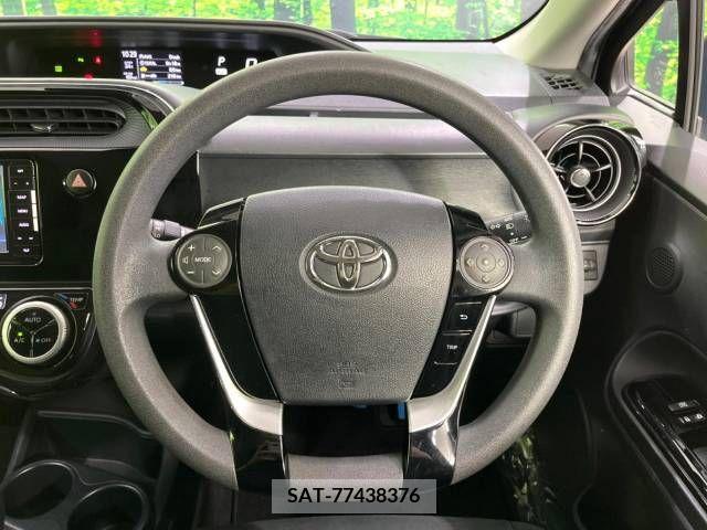 Toyota AQUA 2019-06 381475-11