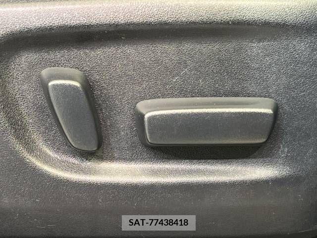 Toyota VELLFIRE 2017-03 222713-6
