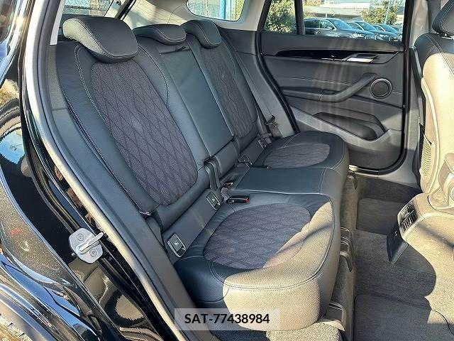 Bmw X1 2019-06 331370-9