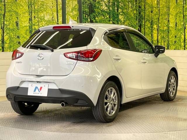 Mazda DEMIO 2018-03 1348-17