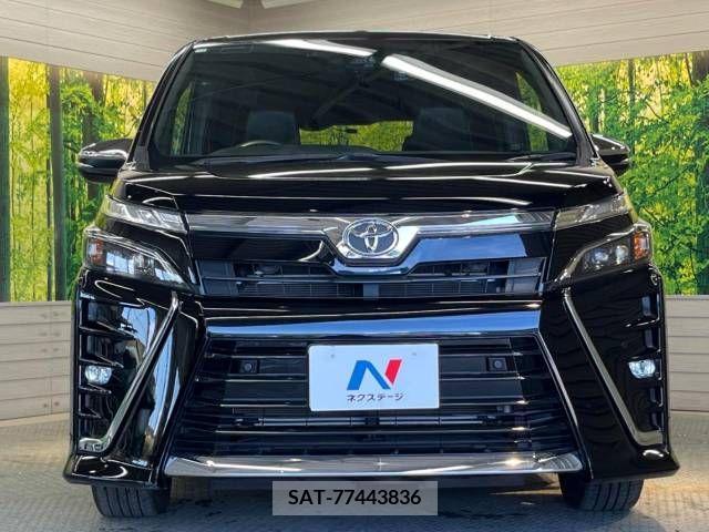 Toyota VOXY 2020-12 347240-15
