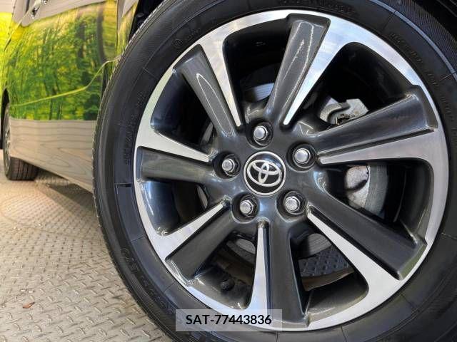 Toyota VOXY 2020-12 347240-14
