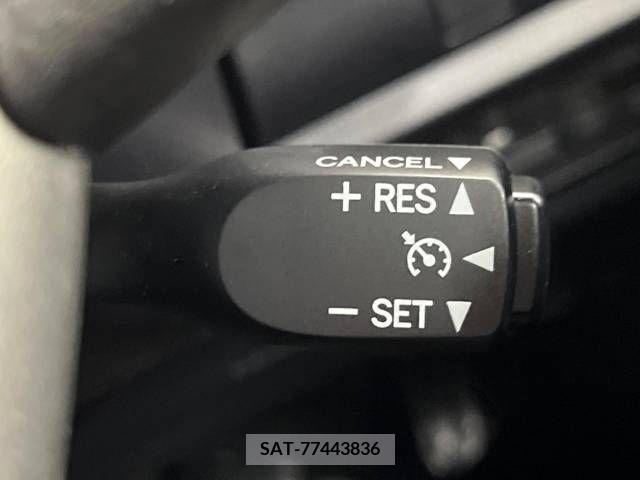 Toyota VOXY 2020-12 347240-6