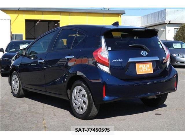 Toyota AQUA 2019-01 203204-1