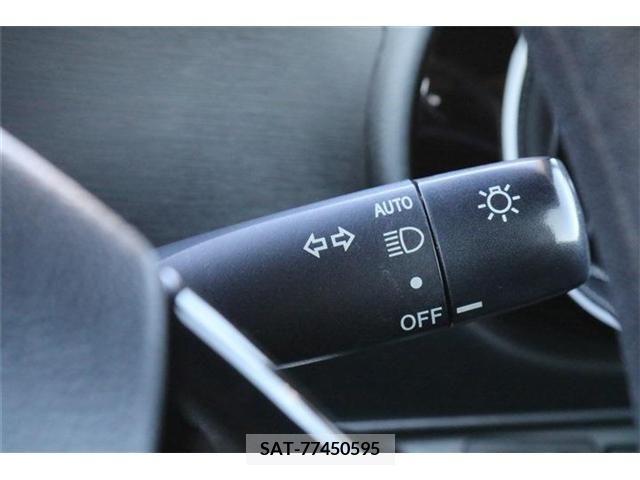 Toyota AQUA 2019-01 203204-12