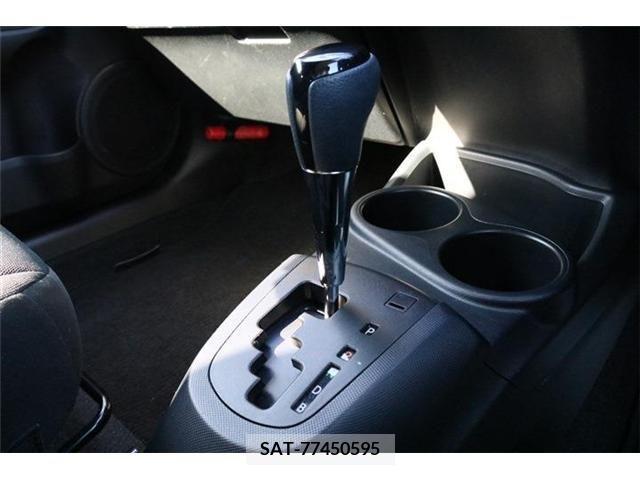 Toyota AQUA 2019-01 203204-10