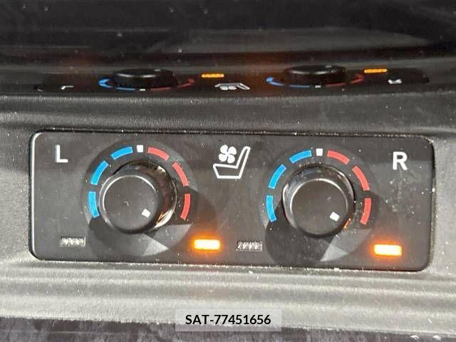 Toyota VELLFIRE 2018-05 333175-7
