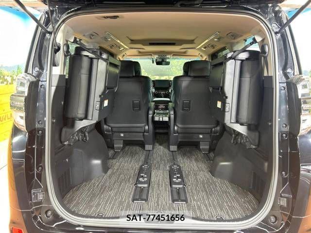 Toyota VELLFIRE 2018-05 333175-11