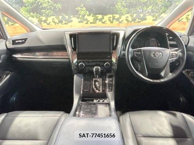 Toyota VELLFIRE 2018-05 333175-1
