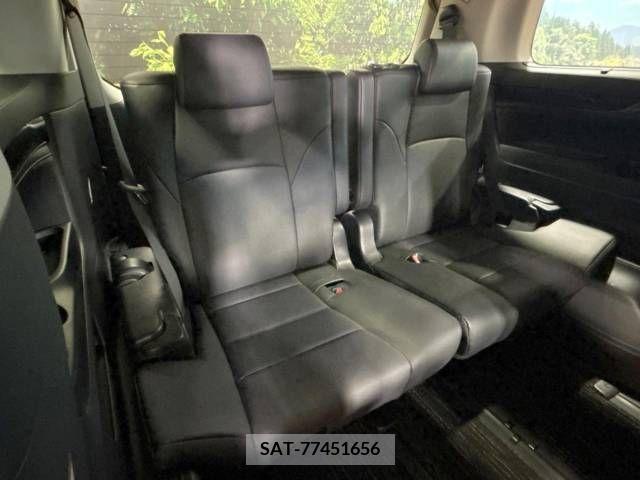 Toyota VELLFIRE 2018-05 333175-10