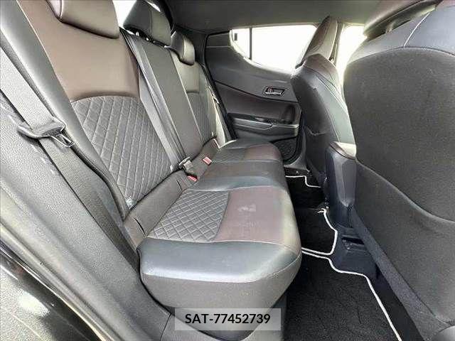 Toyota C-HR 2018-03 383098-17