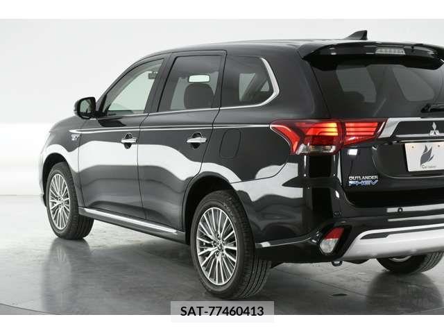 Mitsubishi OUTLANDER PHEV 2019-09 218405-6