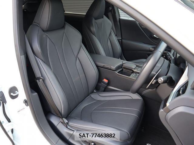 Lexus ES 2019-07 275258-8