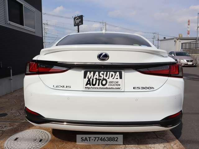 Lexus ES 2019-07 275258-5