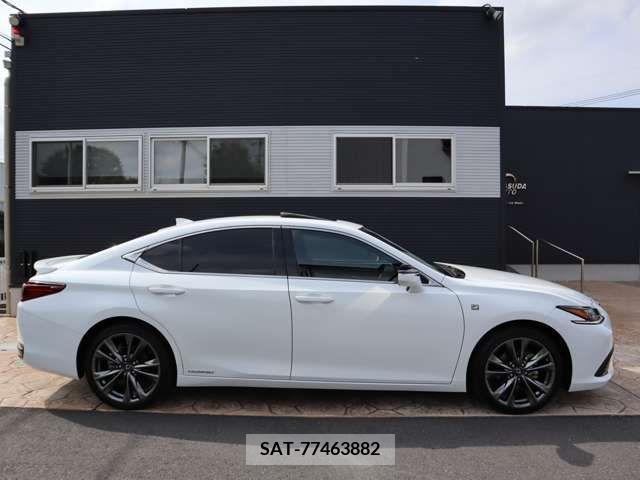 Lexus ES 2019-07 275258-3