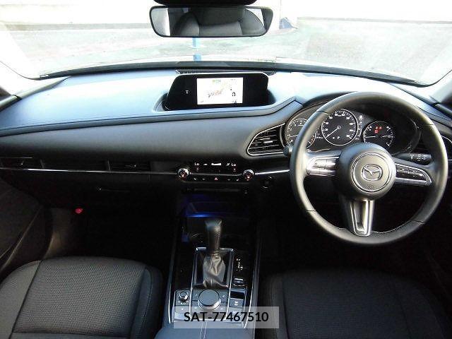 Mazda CX-30 2020-11 358527-1