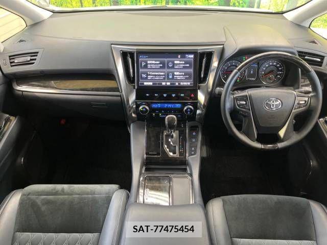 Toyota VELLFIRE 2017-06 287862-1