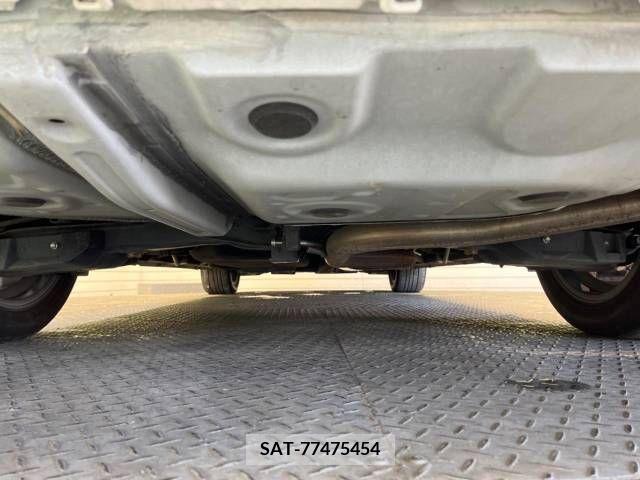 Toyota VELLFIRE 2017-06 287862-18