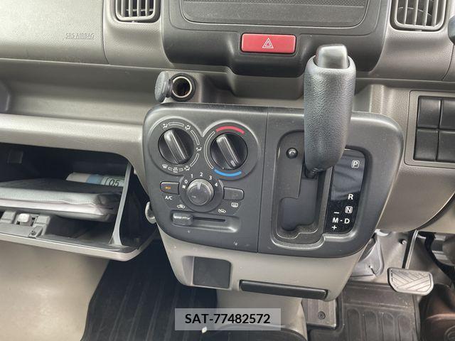 Suzuki EVERY 2016-05 354964-10