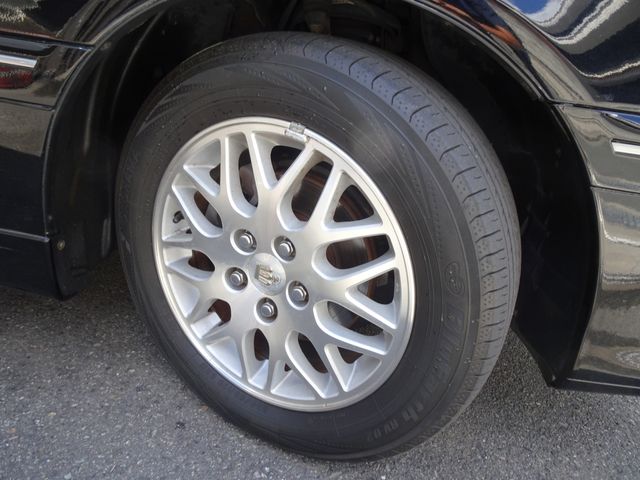 Toyota CROWN ESTATE 2005-02 6957-4