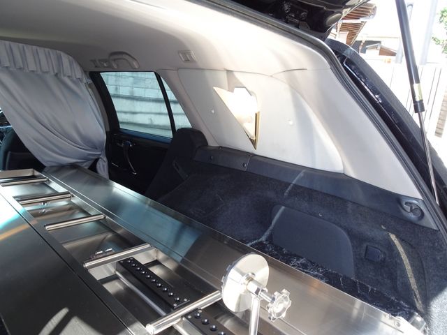 Toyota CROWN ESTATE 2005-02 6957-8