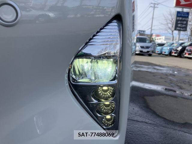 Toyota PRIUS 2016-04 214292-8