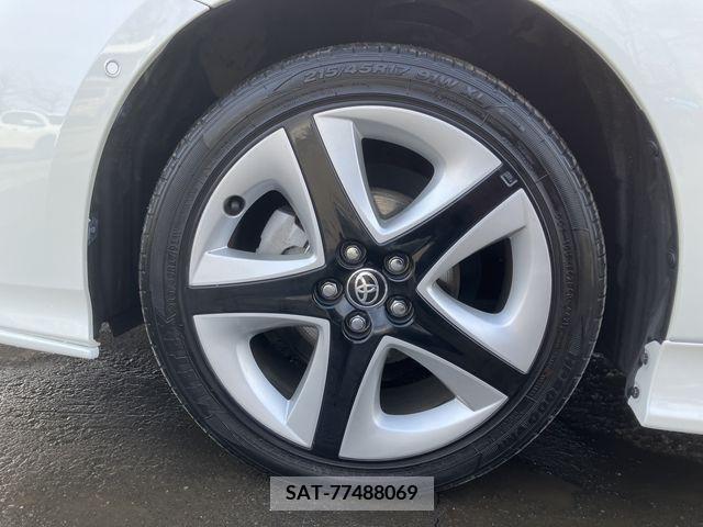 Toyota PRIUS 2016-04 214292-10