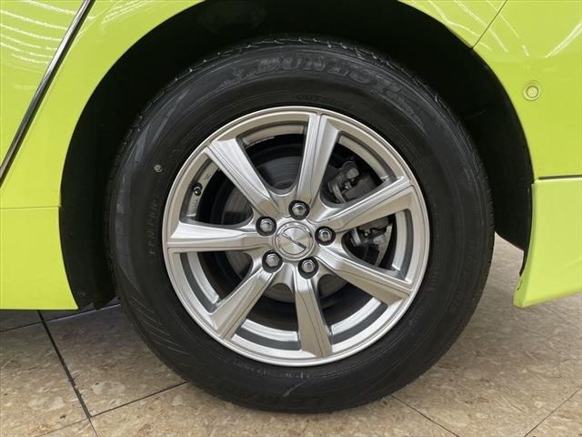 Toyota PRIUS 2019-11 194240-16