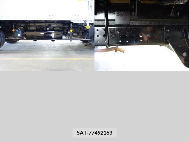Mitsubishi CANTER 2015-12 371712-11