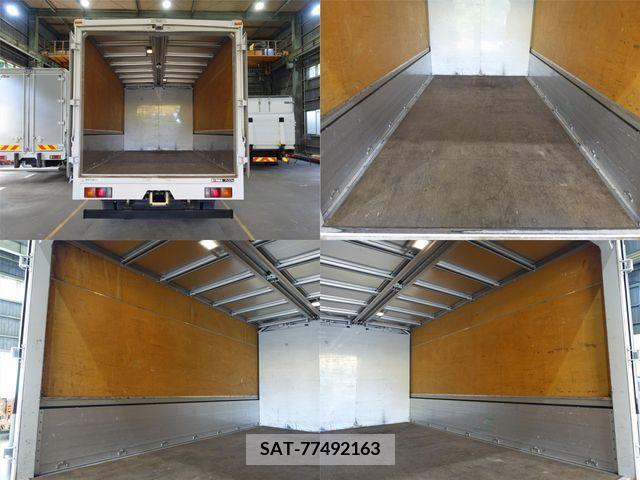 Mitsubishi CANTER 2015-12 371712-9