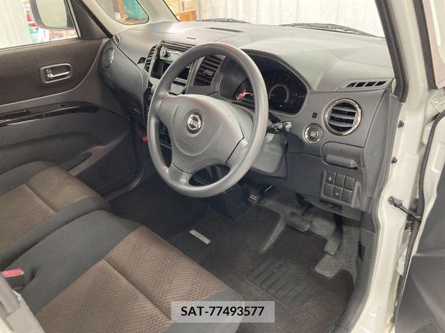 Nissan ROOX 2012-07 215579-5