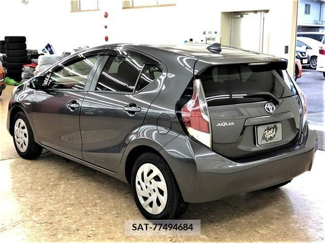 Toyota AQUA 2016-02 200213-6
