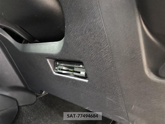 Toyota AQUA 2016-02 200213-25
