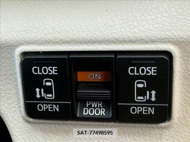 Toyota SIENTA 2016-04 337115-10