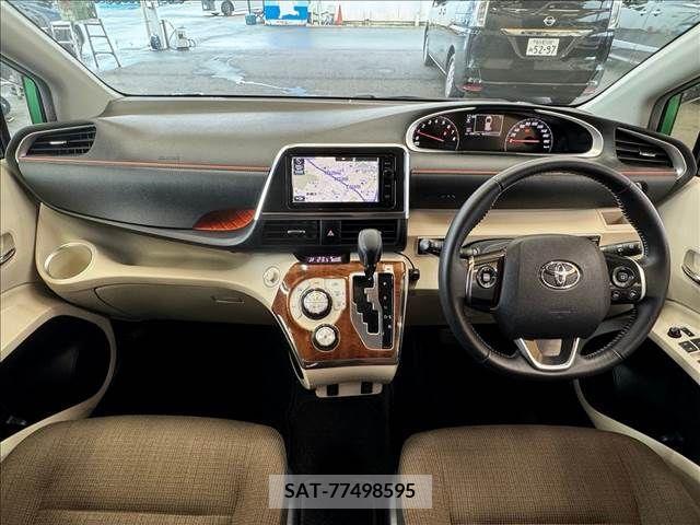 Toyota SIENTA 2016-04 337115-1
