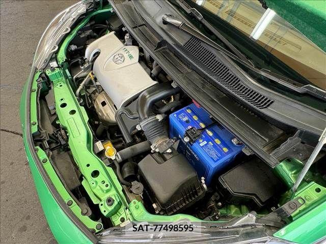 Toyota SIENTA 2016-04 337115-17