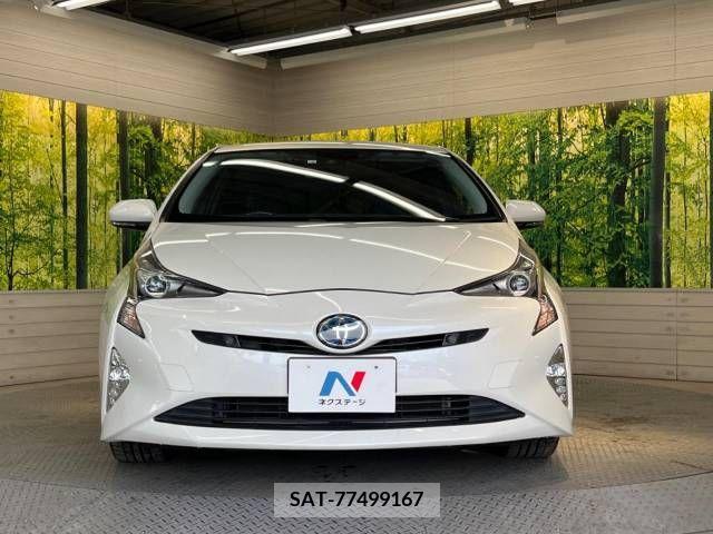 Toyota PRIUS 2016-06 366572-14