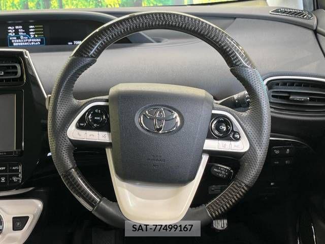 Toyota PRIUS 2016-06 366572-11